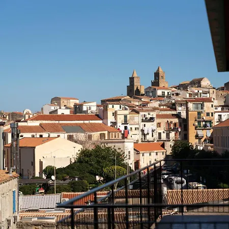 Bed and Breakfast Le Di Costanza 4*