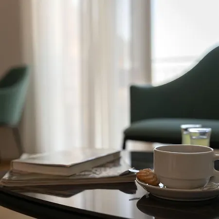 فندق مبيت وإفطار Le Di Costanza 4*