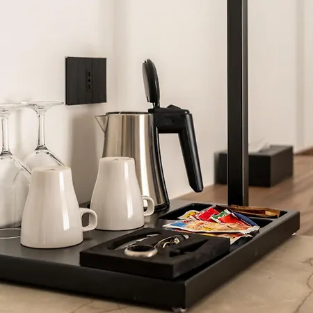 Le Di Costanza تْشيفالو